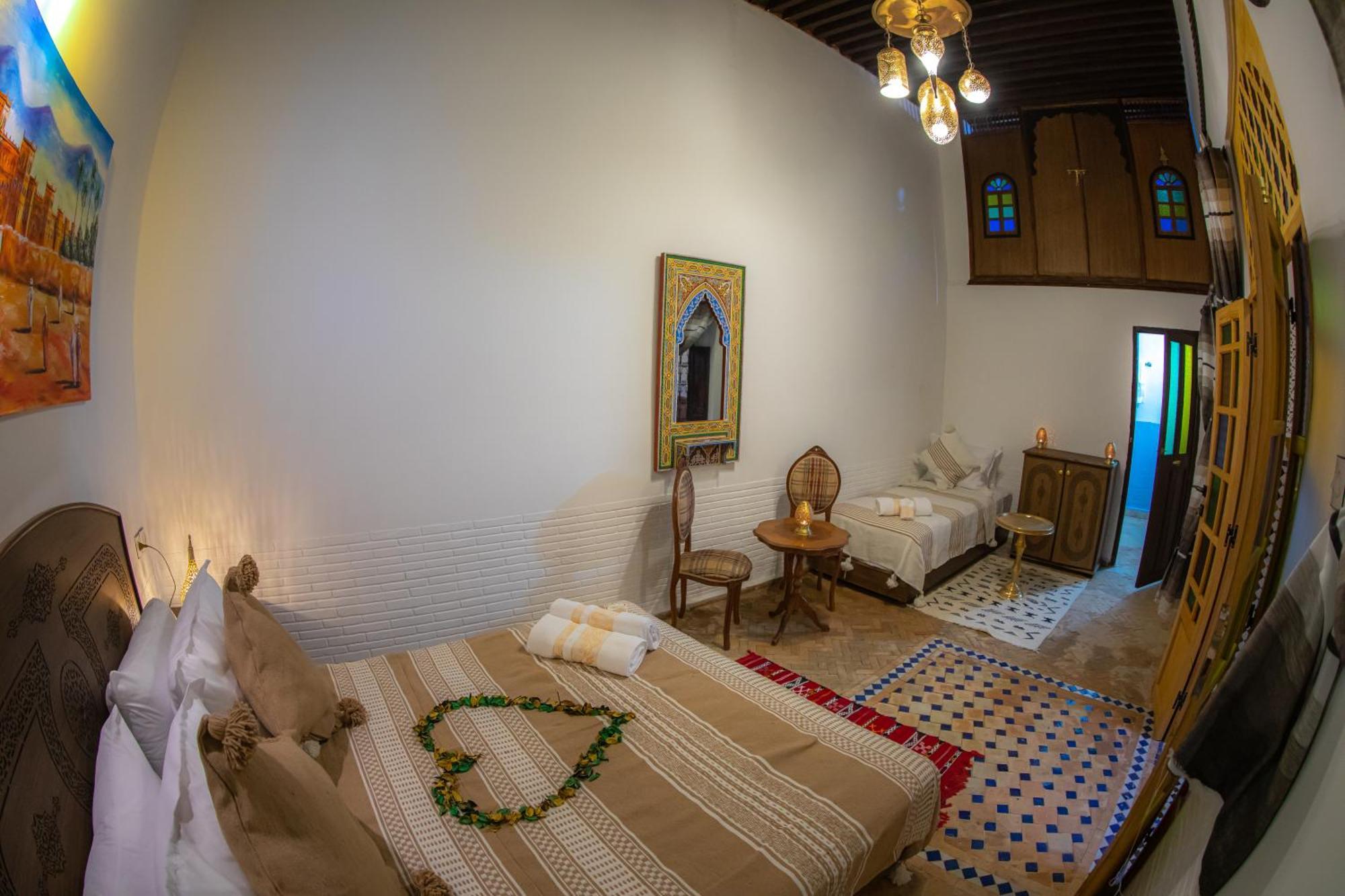 Riad Sekaya Fez ภายนอก รูปภาพ