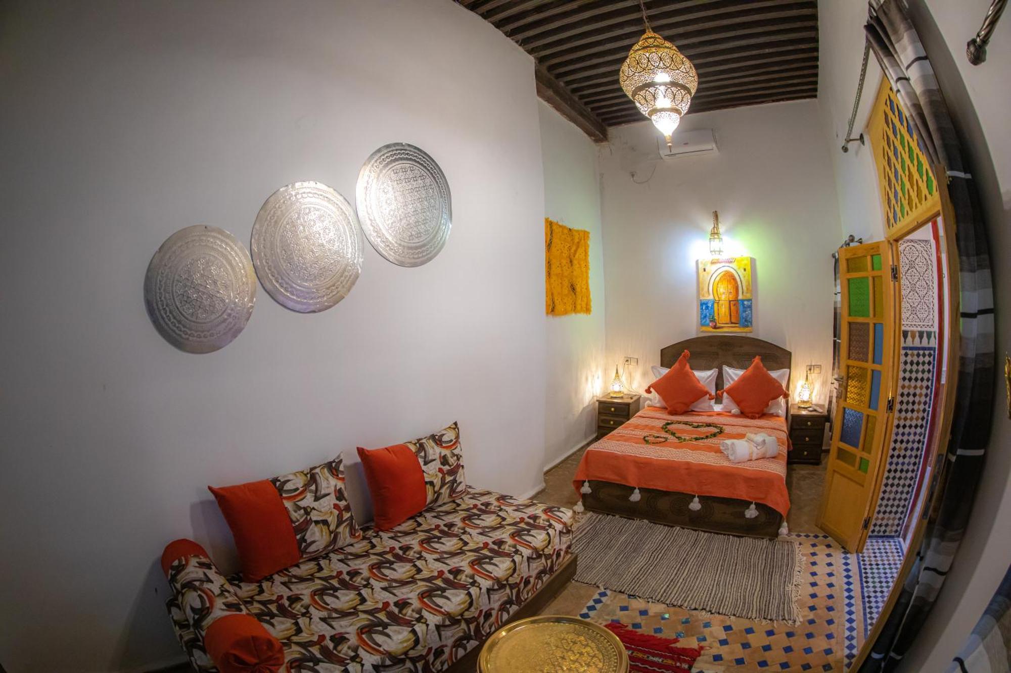 Riad Sekaya Fez ภายนอก รูปภาพ