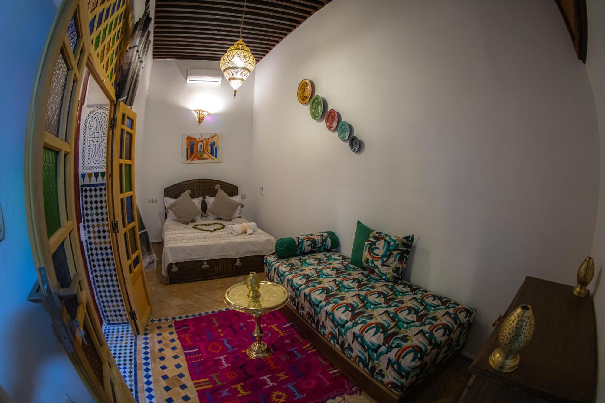 Riad Sekaya Fez ภายนอก รูปภาพ